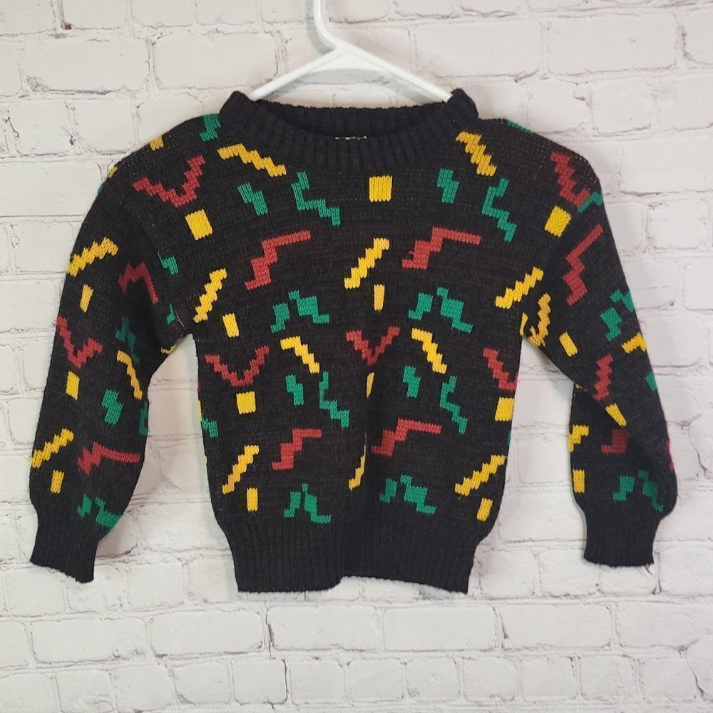 Boy's Habibi sweater, size 28 (3T)